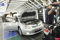 Toyota: Вынужденная эффективность
