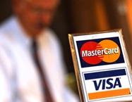 Visa и MasterCard не хотят, чтобы у россиян были наличные деньги