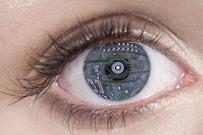 Google собирается имплантировать в глазное яблоко киборг-линзы