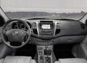 Toyota: автомобили смогут общаться друг с другом