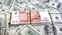 Иностранные инвестфонды лихорадочно скупают рубли