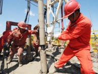 Как «отобрать» в пользу казны деньги у нефтяников?